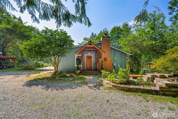 Property Photo: 24005 SE 132nd Way WA 98027