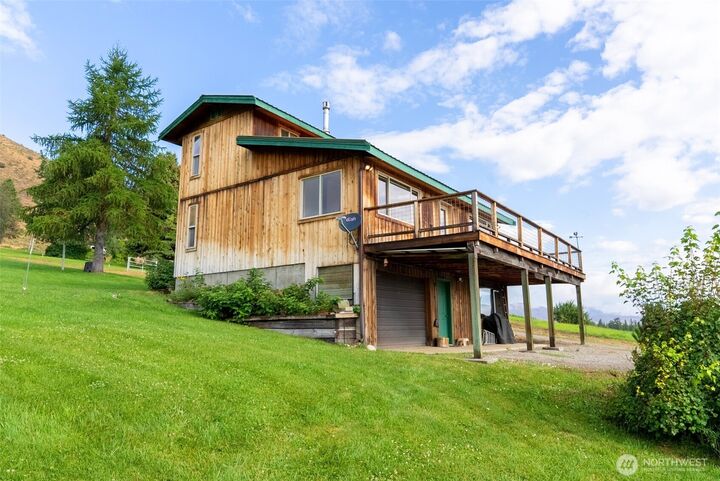 Property Photo: 6 Patterson Lake Road WA 98862