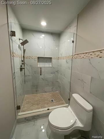 Property Photo: 1012 Stratford Lane MI 48304