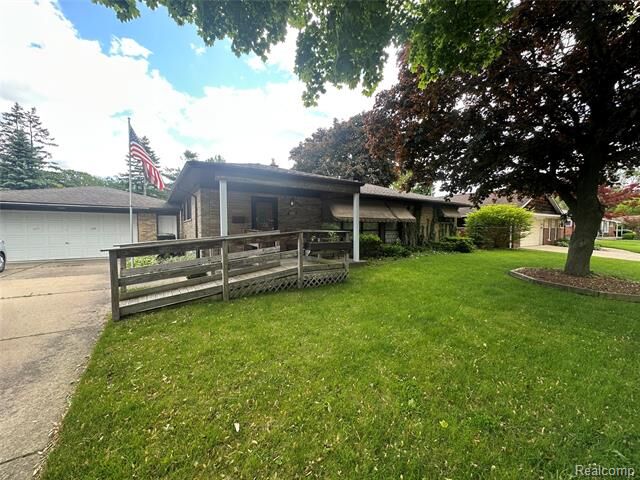 Property Photo:  2333 Boxford Street  MI 48183 