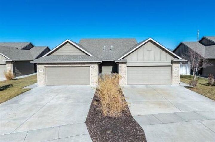3307 E Aster St  Derby KS 67037-2048 photo