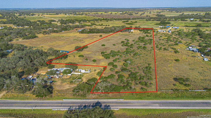 Property Photo:  216 County Road 429  TX 78160 
