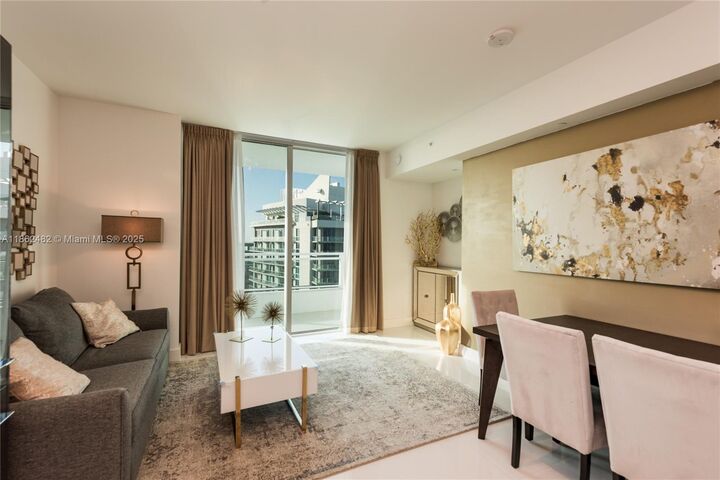Property Photo:  1080 Brickell Ave 4105  FL 33131 