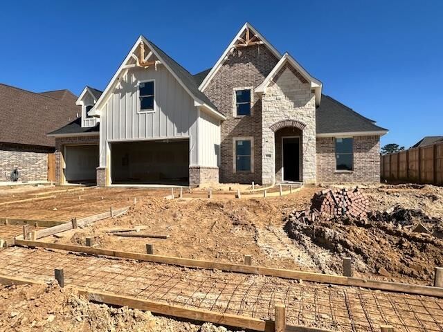 Property Photo: 1310 Natasha'S Way TX 77657