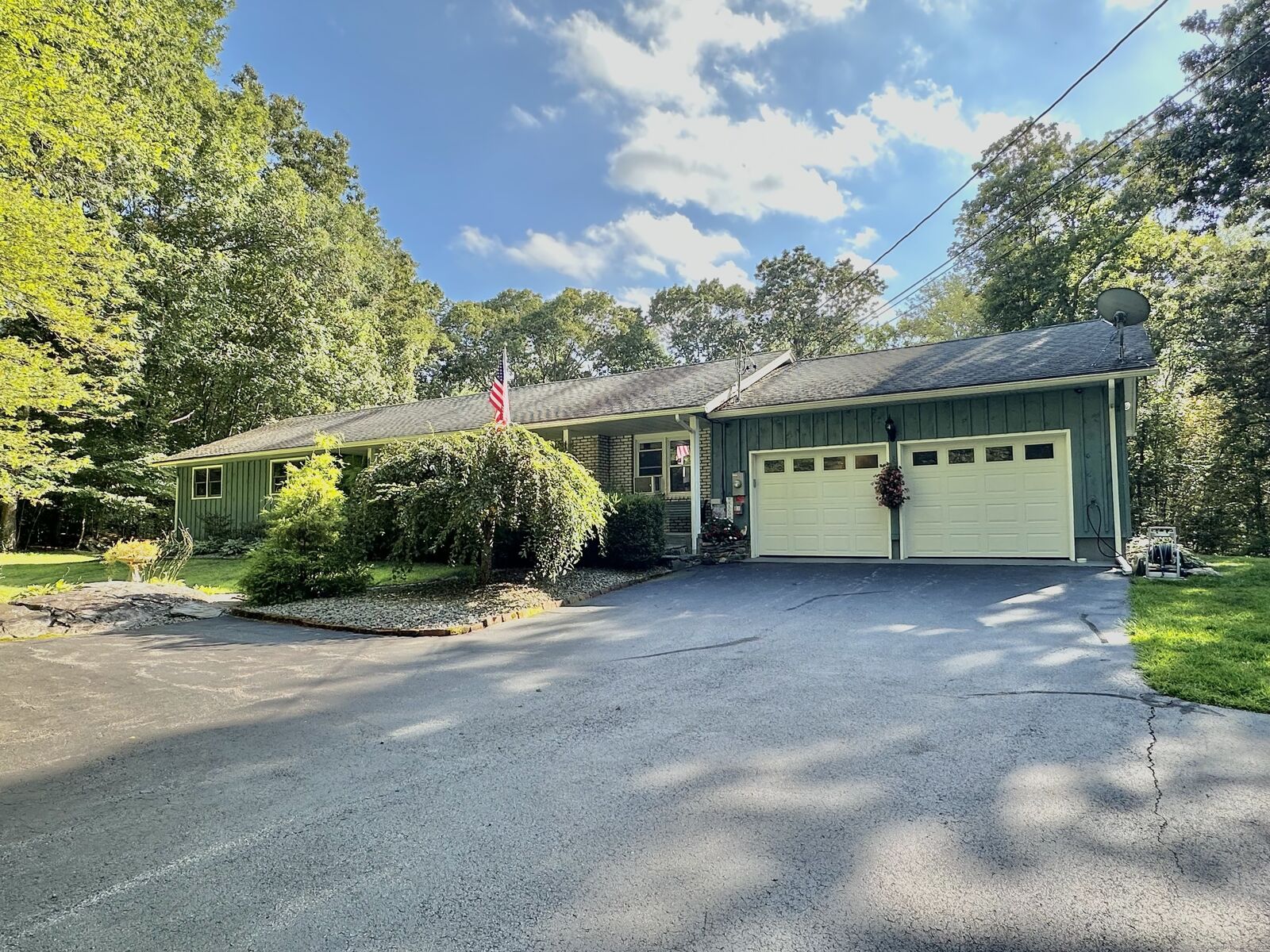Property Photo:  517 Taylor Hill Road  CT 06351 