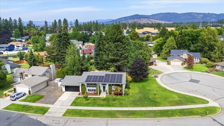 Property Photo: 5330 W Russett Dr WA 99208