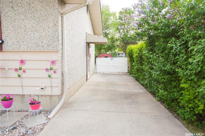 Property Photo:  785 Branion Drive  SK S6V 2S4 