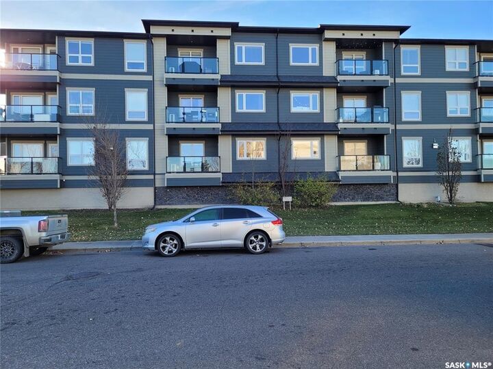 Property Photo: 112 Willis Crescent 6202 SK S7T 0N3