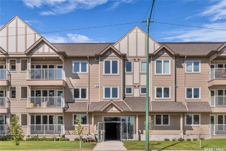 318 108th Street 105  Saskatoon SK S7N 1P8 photo