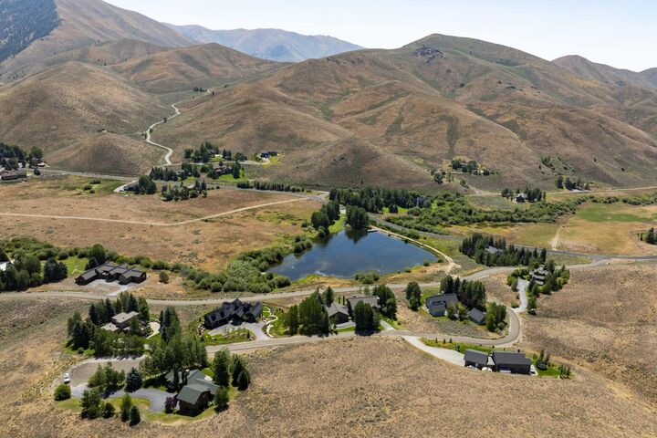 Property Photo:  113 Cochise Dr  ID 83333 