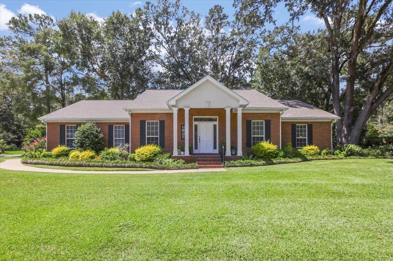 Property Photo:  5025 McLaughlin Drive  FL 32309-2724