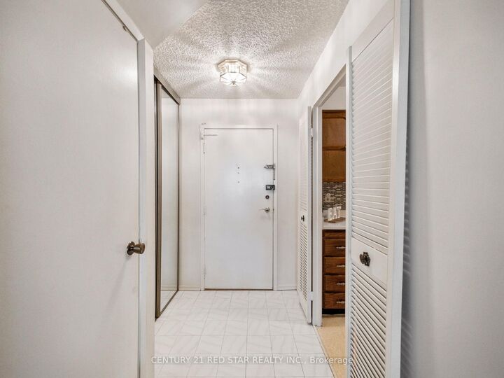 Property Photo: 4001 Don Mills Road 332 ON M2H 3J8