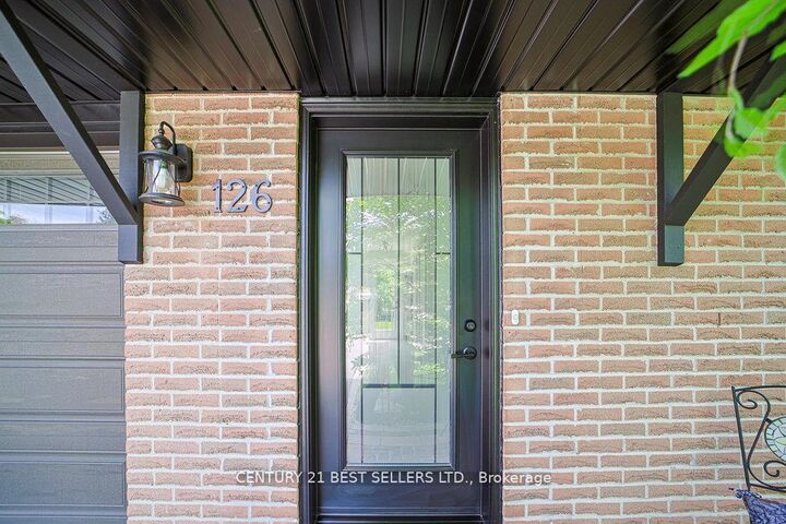 Property Photo:  126 Mellow Crescent  ON L7E 1Z2 