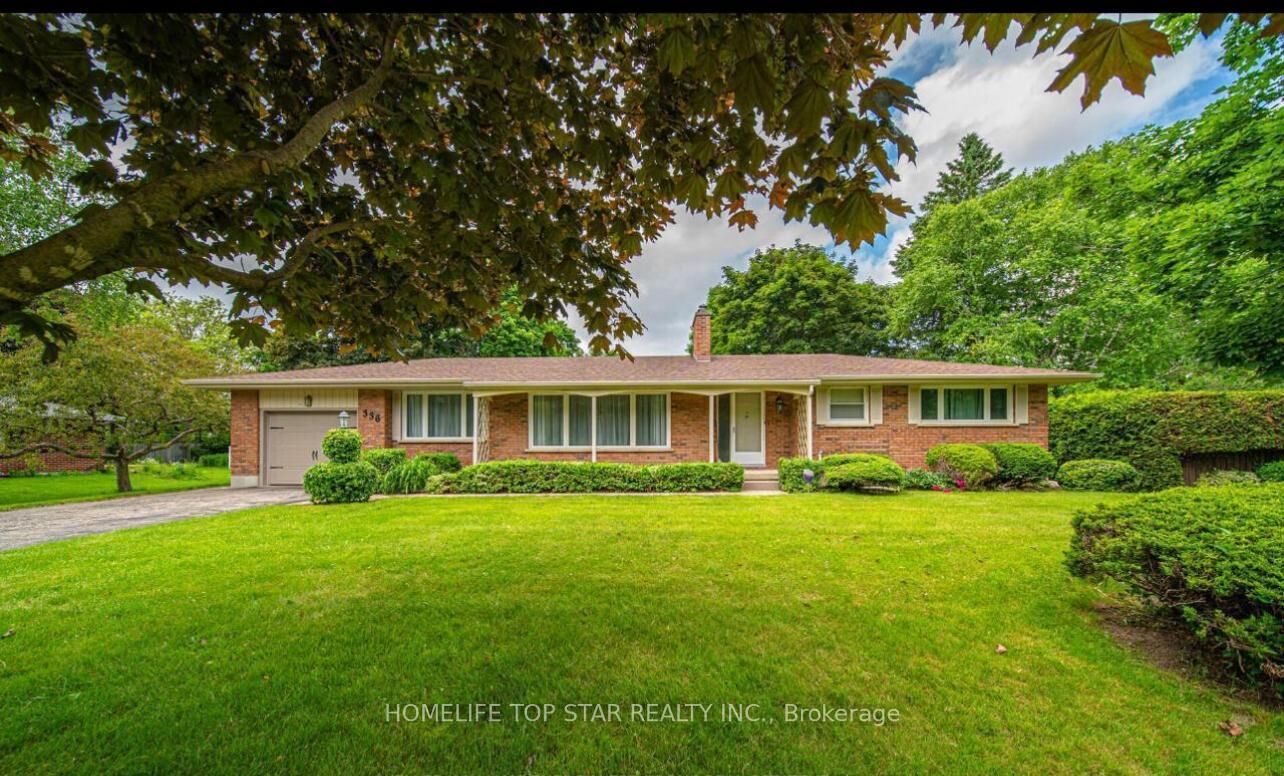 Property Photo: 336 Conlin Road E ON L1H 7K5