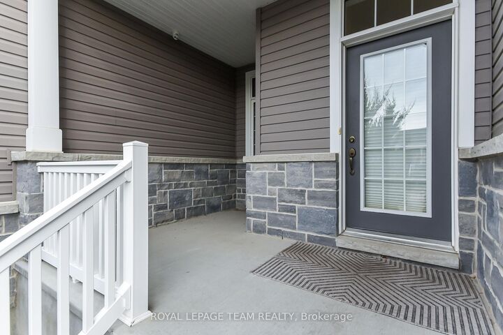 Property Photo:  181 Oxford Street W  ON K0G 1J0 