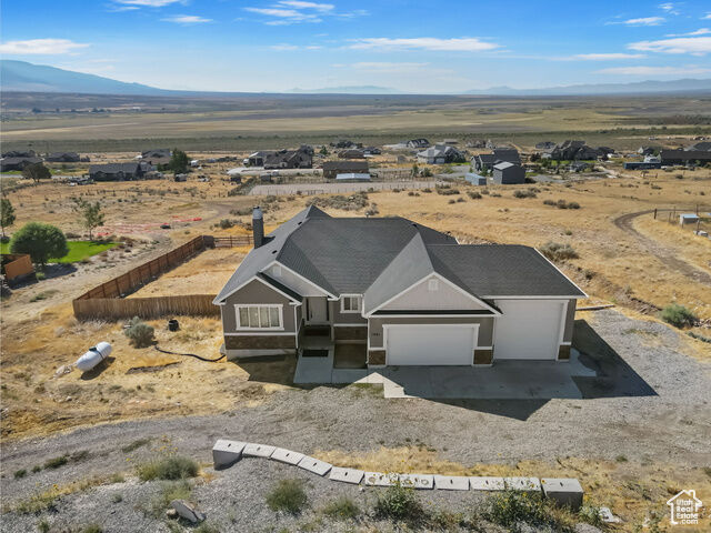 Property Photo: 1981 W Ridgeline Rd UT 84071