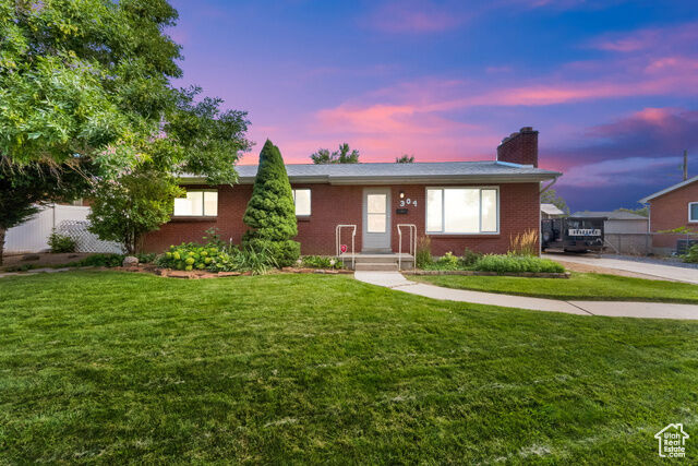 Property Photo: 304 E 1250 N UT 84010