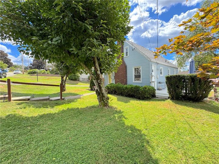 Property Photo:  1112 Prescott St  PA 15131 