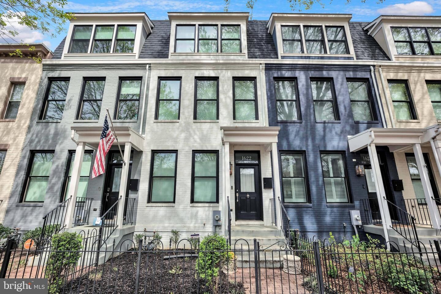 Property Photo:  1622 E Street SE  DC 20003 
