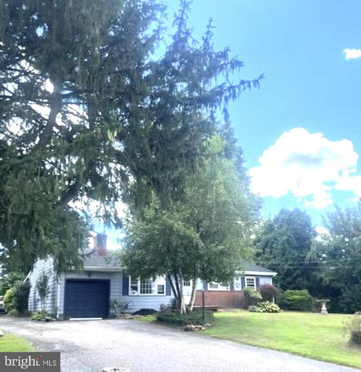 Property Photo:  75 Bordentown Crosswicks Road  NJ 08515 