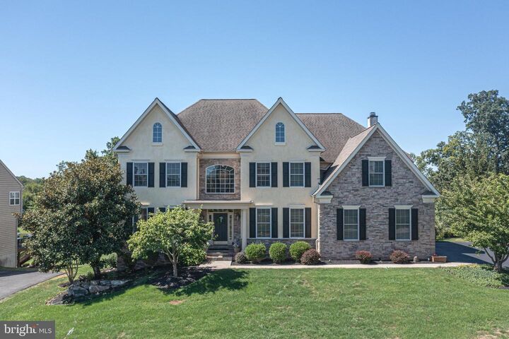 928 Masters Way  Harleysville PA 19438 photo