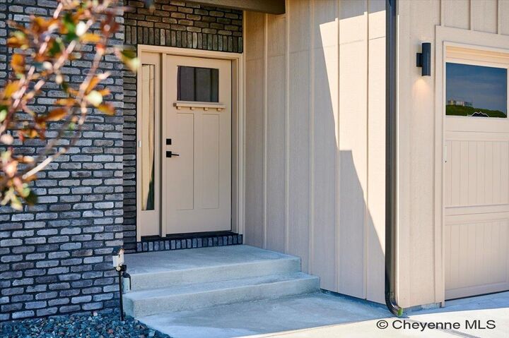 Property Photo: 5323 Sullivan St WY 82009