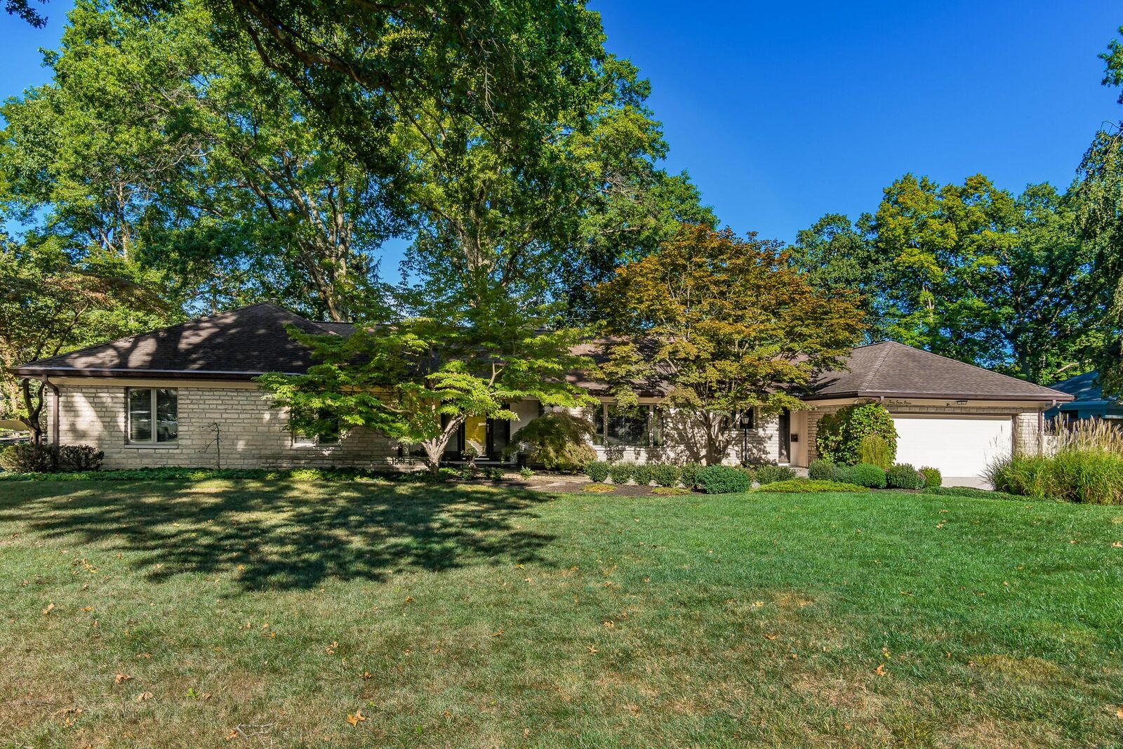 Property Photo: 4711 Scenic Drive OH 43214