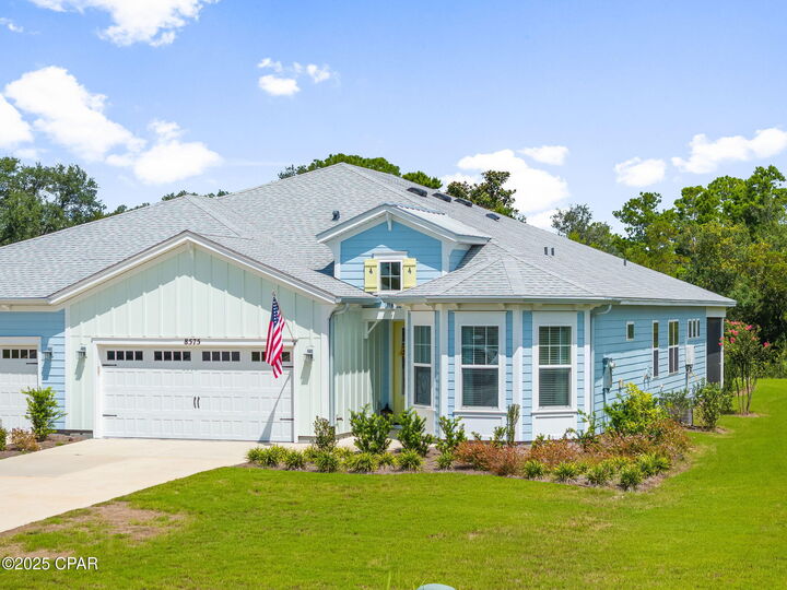 Property Photo: 8575 Island Breeze Avenue FL 32413