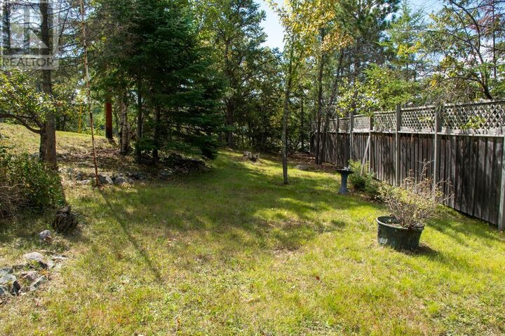 Property Photo: 6 Woodpecker Hill ON P0X 1N0