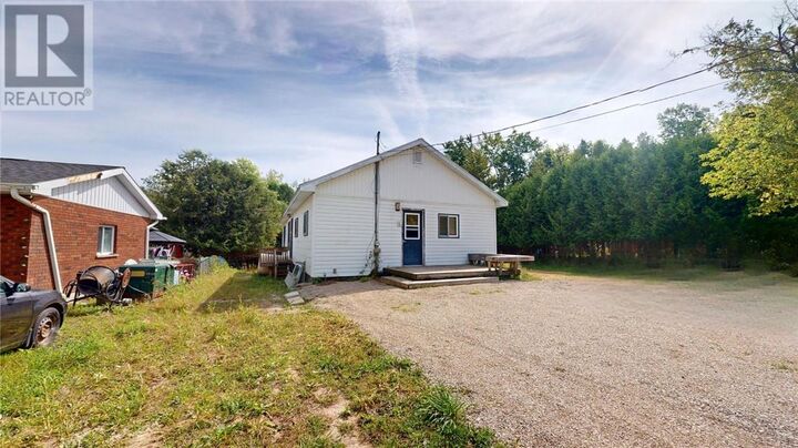 Property Photo:  4 New Street  ON P0P 1H0 
