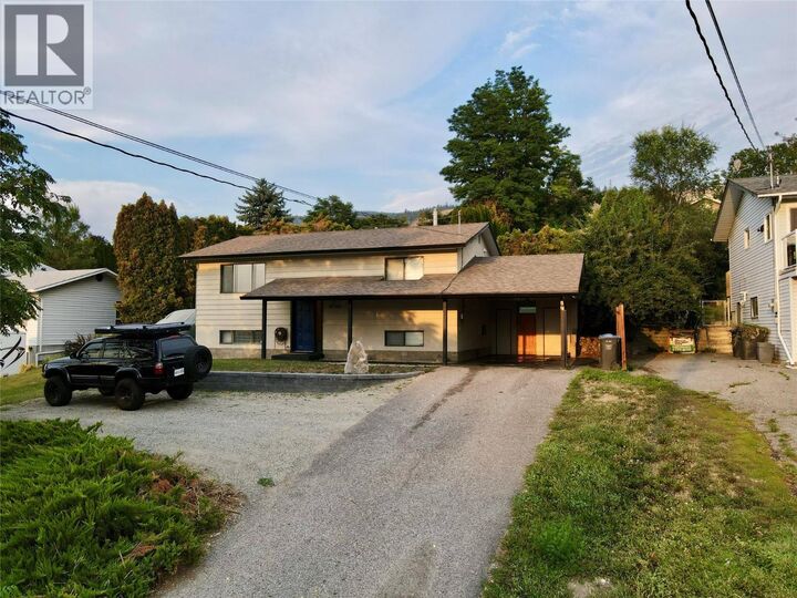 10769 Sherman Drive  Lake Country BC V4V 1W5 photo