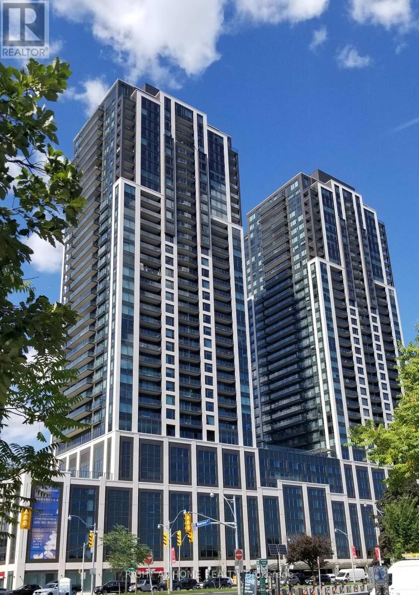 Property Photo:  1928 Lakeshore Boulevard West 2912  ON M6S 1A1 