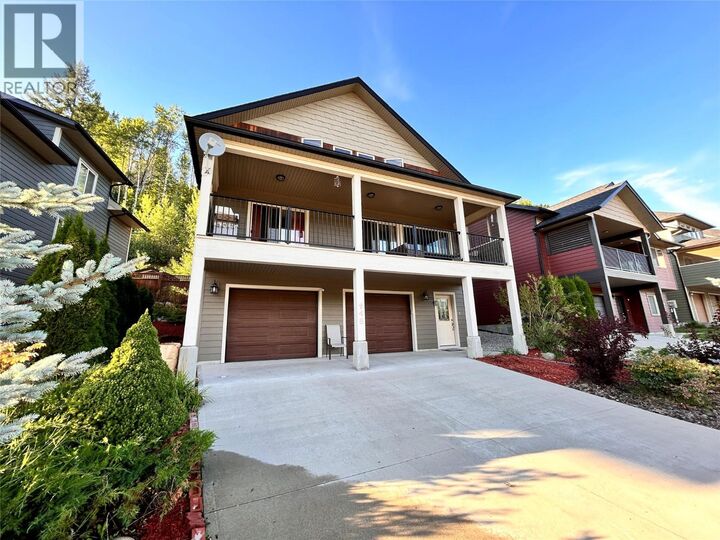 Property Photo: 948 Redstone Drive BC V0G 1Y0