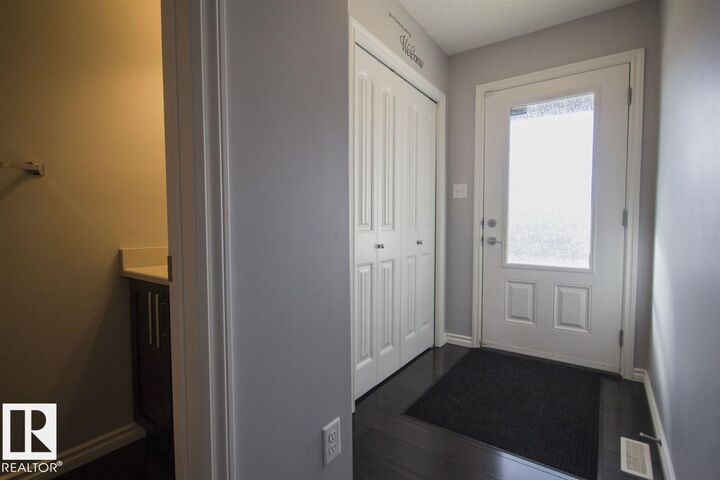 Property Photo: 1911 28 Street NW AB T6T 0N5