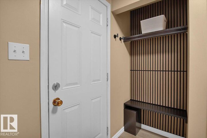 Property Photo: 2908 116A Avenue NW 500 AB T5W 4R7