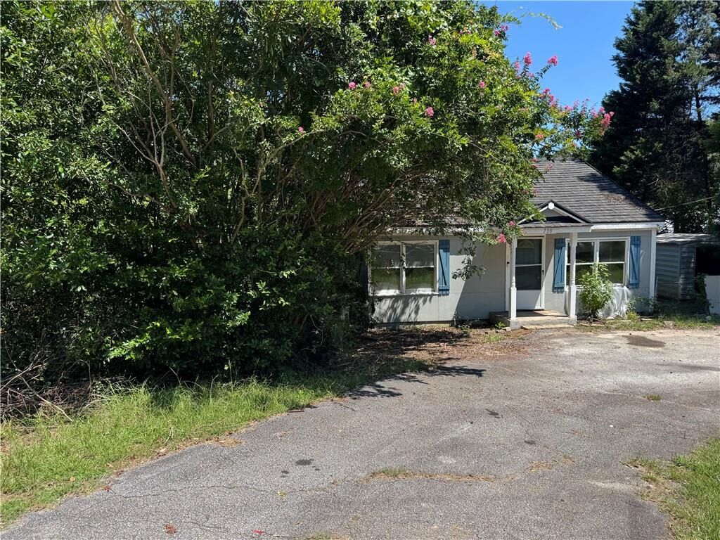 Property Photo:  738 Almon Road  GA 30014 