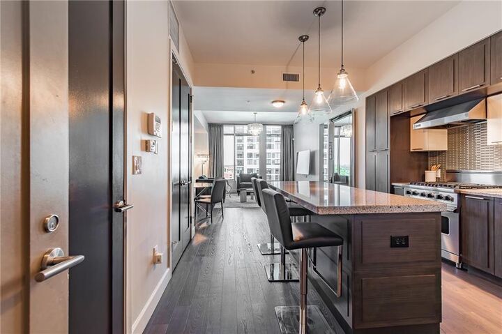 Property Photo:  1820 Peachtree Street NW 1111  GA 30309 