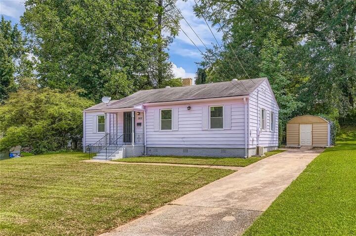 Property Photo: 1932 Oana Street SW GA 30310