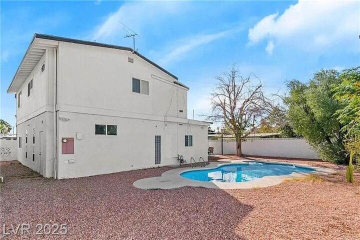 Property Photo:  1580 Palora Avenue  NV 89169 