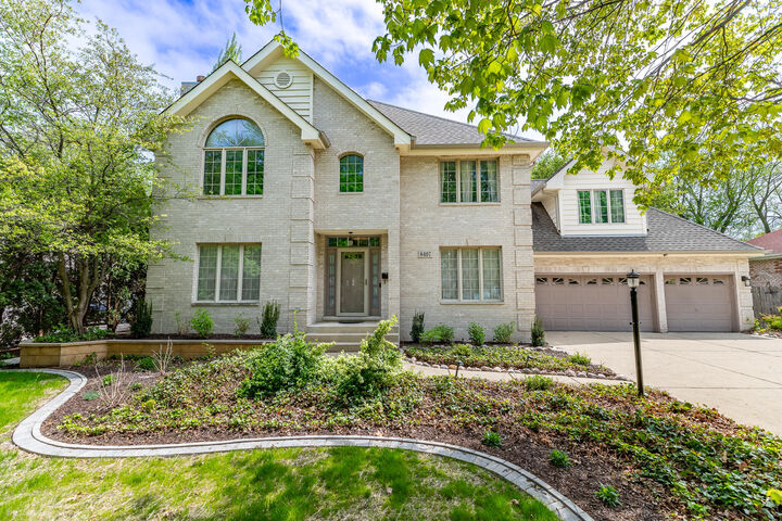 Property Photo: 8407 Beech Avenue IN 46321