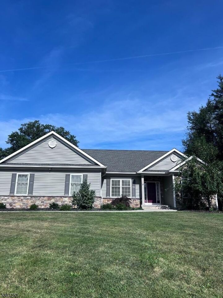 273 South Main Street  Raritan Twp. NJ 08822 photo