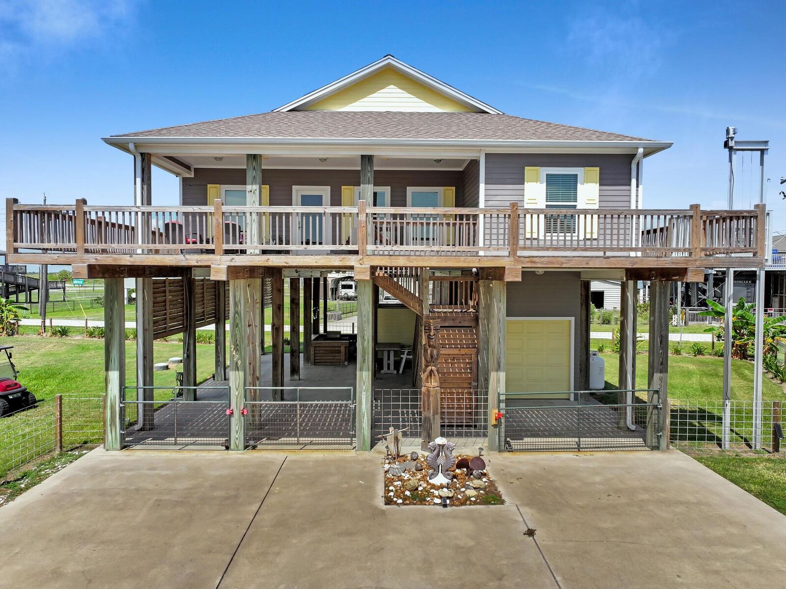 Property Photo:  2429 Sand Crab  TX 77650 