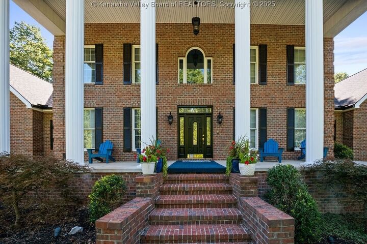 Property Photo: 225 Brooke Lane WV 25143