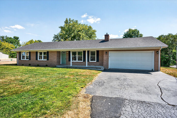 Property Photo: 702 North Powell Avenue KY 40403
