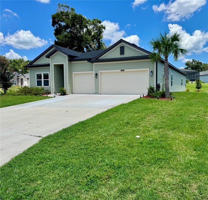 Property Photo:  19692 SW 77th Loop  FL 34432 