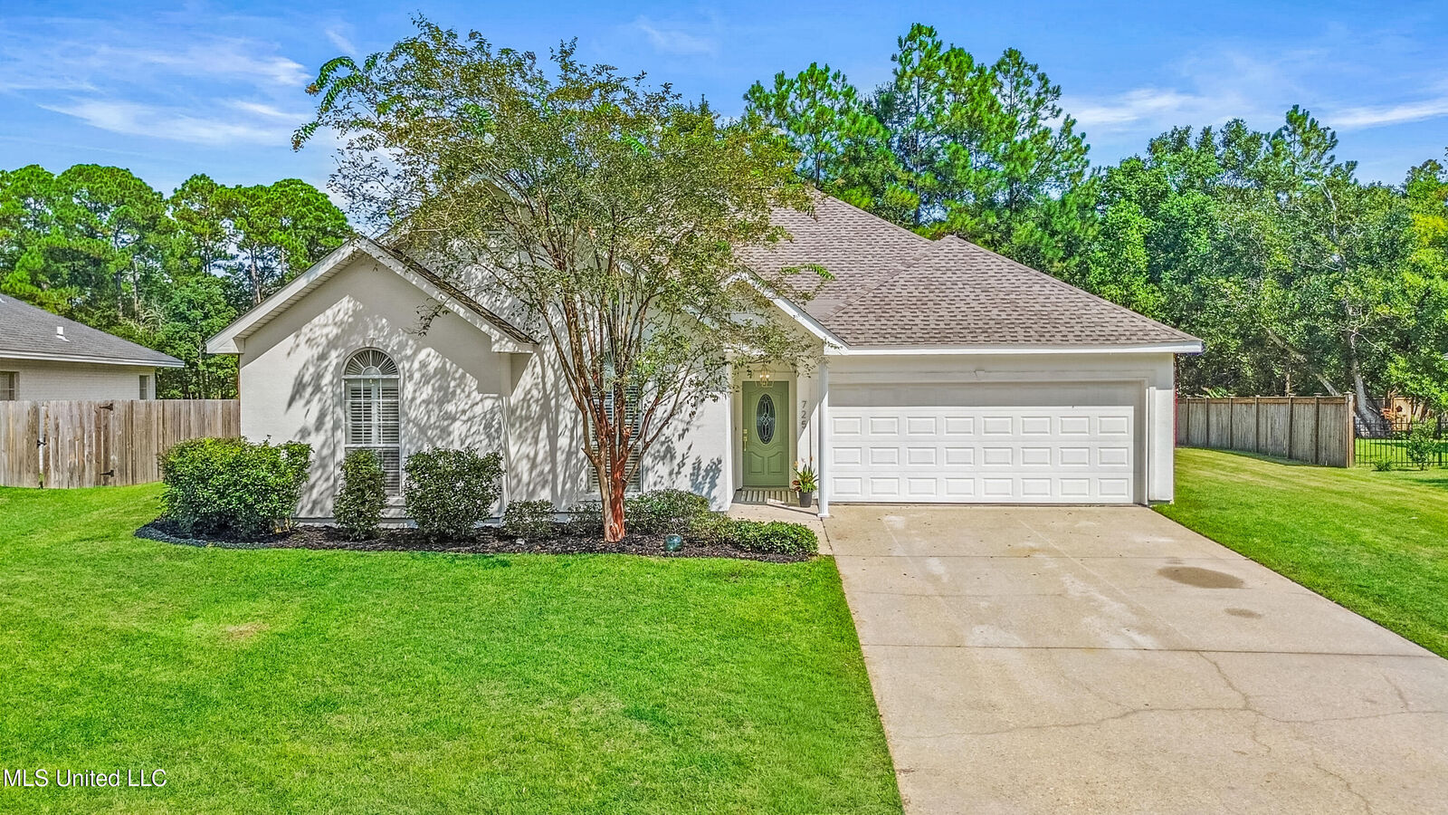 Property Photo: 725 Old Savannah Drive MS 39560