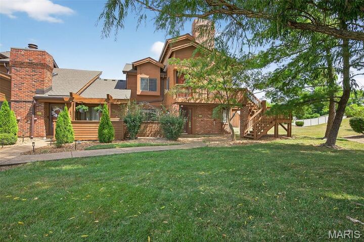 Property Photo: 601 Kipling Way MO 63304