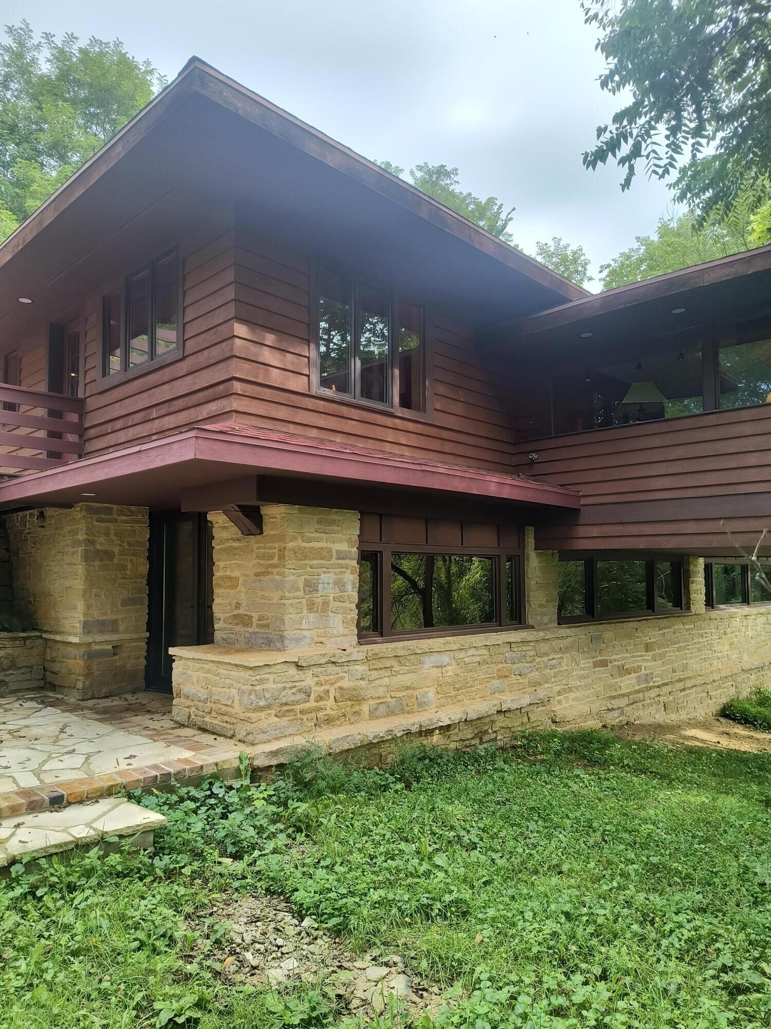 Property Photo:  111 Old Darlington Rd  WI 53565 