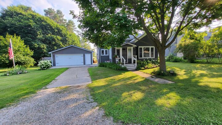 Property Photo: 430 Sherman Avenue MI 48850