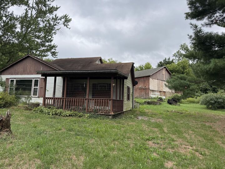 Property Photo: 2724 N US Hwy 31 MI 49120
